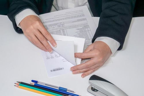 境外間諜利用信息咨詢服務滲透研究生，大量敏感信息遭竊取